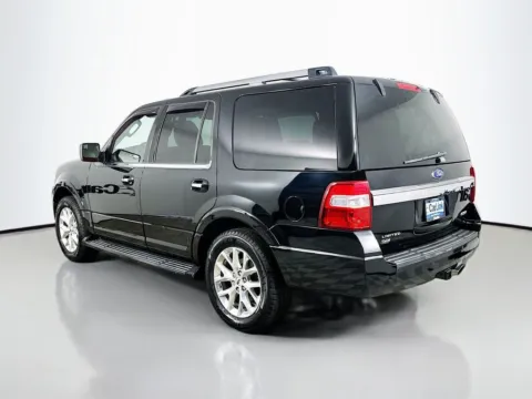 More photos of 2017 Ford Expedition Limited at CarLink Fort Myers, FL