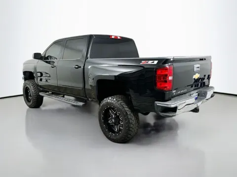 More photos of 2018 Chevrolet Silverado 1500 LT at CarLink Fort Myers, FL