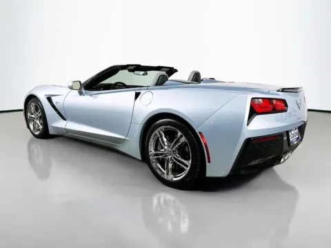 More photos of 2017 Chevrolet Corvette Stingray at CarLink Fort Myers, FL