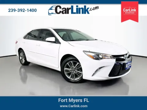 White 2017 Toyota Camry SE for sale in Fort Myers, FL