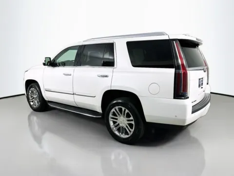 More photos of 2018 Cadillac Escalade at CarLink Fort Myers, FL