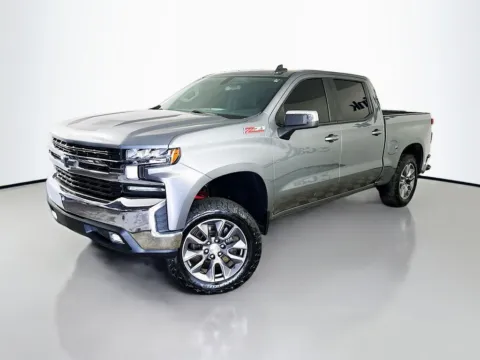 Another view of 2020 Chevrolet Silverado 1500 LT for sale in Fort Myers, FL at CarLink Fort Myers