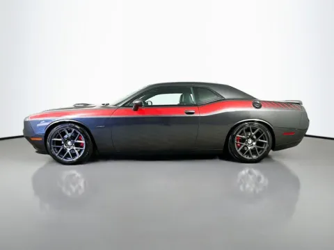 More photos of 2016 Dodge Challenger R/T at CarLink Fort Myers, FL