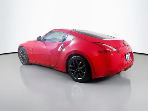 More photos of 2016 Nissan 370Z at CarLink Fort Myers, FL
