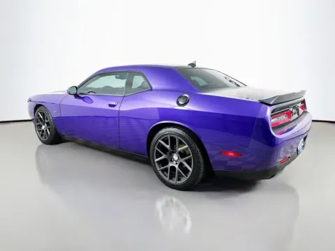 More photos of 2016 Dodge Challenger R/T Shaker at CarLink Fort Myers, FL