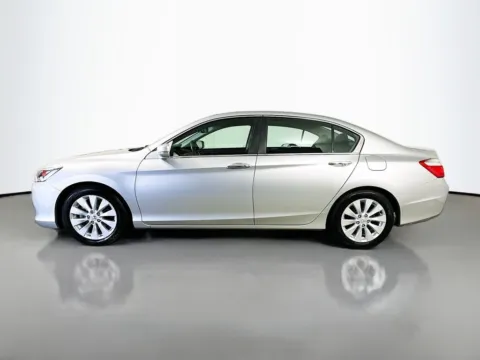 More photos of 2013 Honda Accord EX-L at CarLink Fort Myers, FL