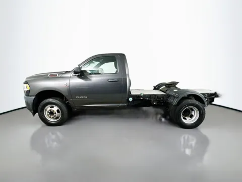 More photos of 2022 Ram 3500 Tradesman at CarLink Fort Myers, FL