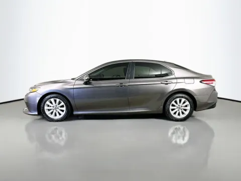 More photos of 2020 Toyota Camry LE at CarLink Fort Myers, FL