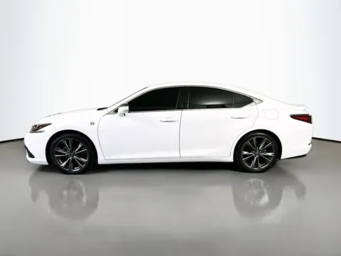 More photos of 2019 Lexus ES 350 F Sport at CarLink Fort Myers, FL