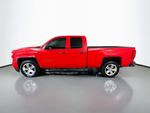 More photos of 2017 Chevrolet Silverado 1500 Custom at CarLink Fort Myers, FL