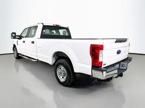 More photos of 2019 Ford F-250SD XL at CarLink Fort Myers, FL
