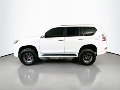 More photos of 2021 Lexus GX 460 at CarLink Fort Myers, FL