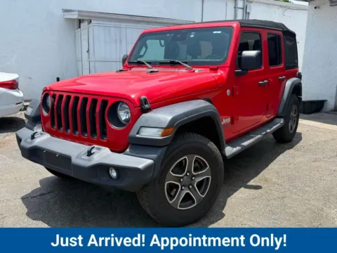 Photos of 2020 Jeep Wrangler Unlimited Sport S for sale in Fort Myers, FL at CarLink Fort Myers