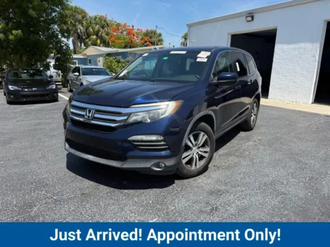 Photos of 2018 Honda Pilot EX-L for sale in Fort Myers, FL at CarLink Fort Myers