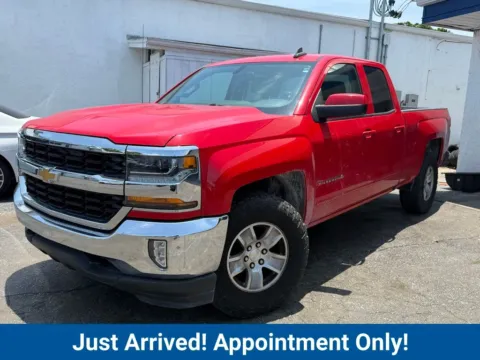 Photos of 2016 Chevrolet Silverado 1500 LT for sale in Fort Myers, FL at CarLink Fort Myers