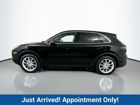 More photos of 2019 Porsche Cayenne at CarLink Fort Myers, FL
