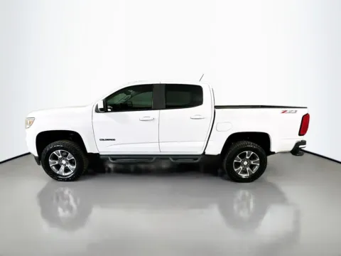 More photos of 2017 Chevrolet Colorado Z71 at CarLink Fort Myers, FL