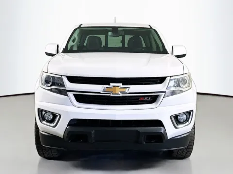 Photos of 2017 Chevrolet Colorado Z71 for sale in Fort Myers, FL at CarLink Fort Myers