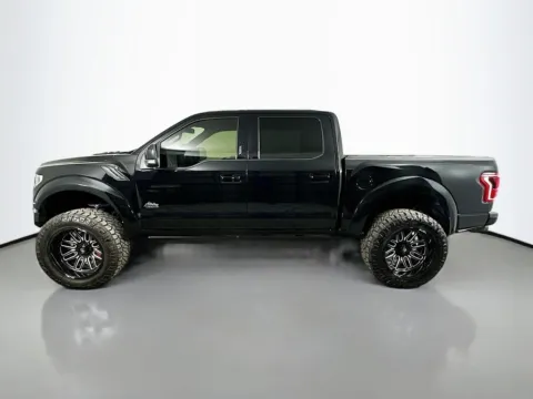 More photos of 2018 Ford F-150 Raptor at CarLink Fort Myers, FL