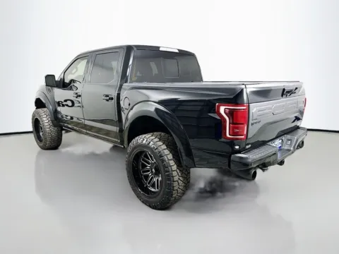 More photos of 2018 Ford F-150 Raptor at CarLink Fort Myers, FL