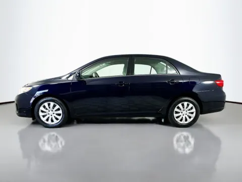 More photos of 2013 Toyota Corolla LE at CarLink Fort Myers, FL