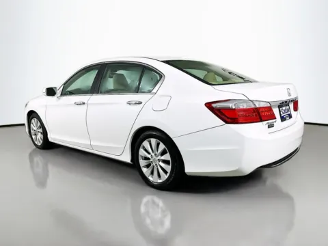 More photos of 2014 Honda Accord EX-L at CarLink Fort Myers, FL
