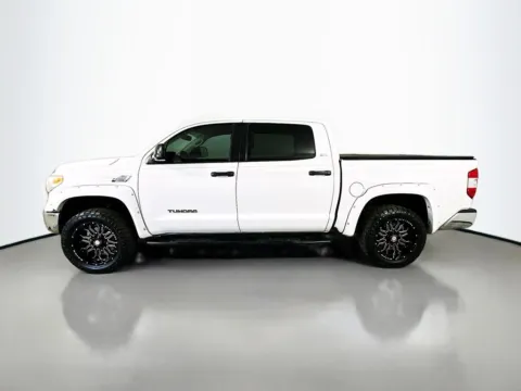 More photos of 2016 Toyota Tundra SR5 at CarLink Fort Myers, FL