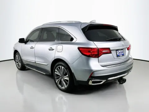 More photos of 2017 Acura MDX 3.5L at CarLink Fort Myers, FL