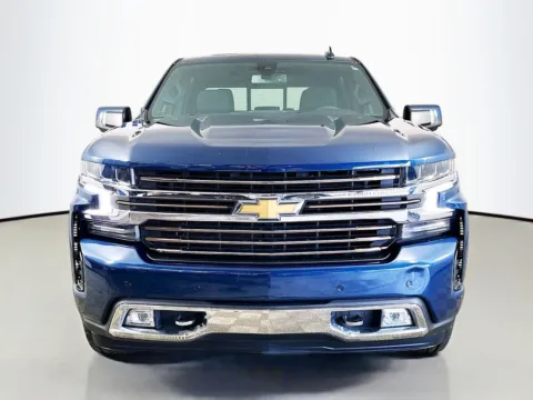 Another view of 2021 Chevrolet Silverado 1500 High Country for sale in Fort Myers, FL at CarLink Fort Myers