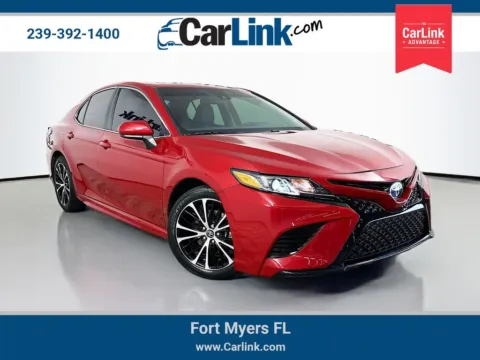 Red 2019 Toyota Camry SE for sale in Fort Myers, FL
