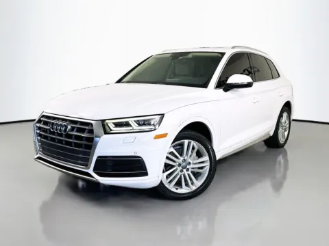 Another view of 2018 Audi Q5 2.0T Premium Plus for sale in Fort Myers, FL at CarLink Fort Myers