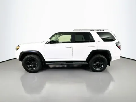More photos of 2016 Toyota 4Runner SR5 Premium at CarLink Fort Myers, FL