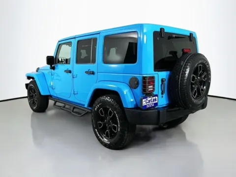 More photos of 2018 Jeep Wrangler JK Unlimited Sahara at CarLink Fort Myers, FL