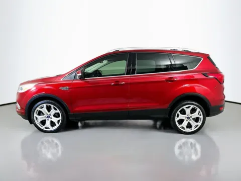More photos of 2019 Ford Escape Titanium at CarLink Fort Myers, FL