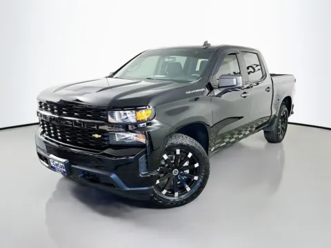 Another view of 2021 Chevrolet Silverado 1500 Custom for sale in Fort Myers, FL at CarLink Fort Myers