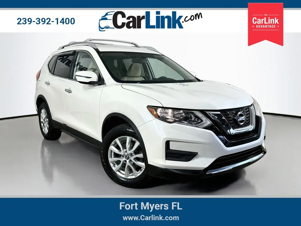 White 2017 Nissan Rogue SV for sale in Fort Myers, FL