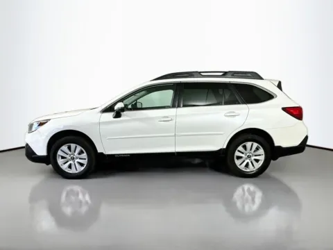 More photos of 2019 Subaru Outback 2.5i Premium at CarLink Fort Myers, FL