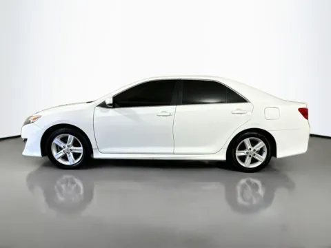More photos of 2012 Toyota Camry SE at CarLink Fort Myers, FL