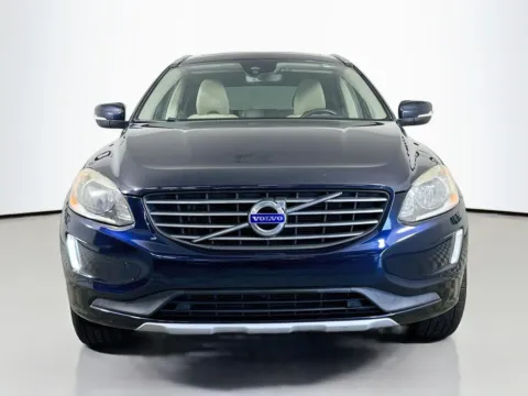 Another view of 2017 Volvo XC60 T5 Inscription for sale in Fort Myers, FL at CarLink Fort Myers