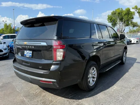 More photos of 2021 Chevrolet Suburban LT at CarLink Fort Myers, FL