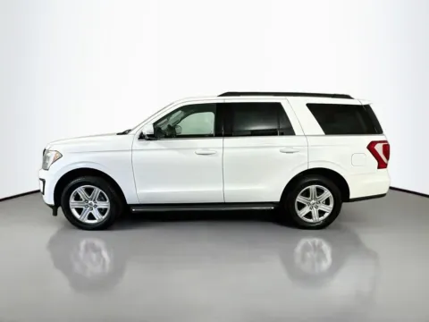 More photos of 2020 Ford Expedition XLT at CarLink Fort Myers, FL