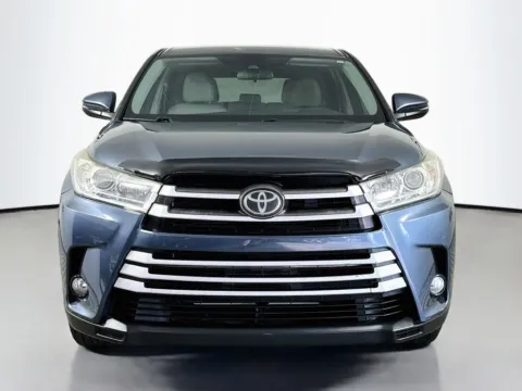 Photos of 2017 Toyota Highlander LE Plus for sale in Fort Myers, FL at CarLink Fort Myers
