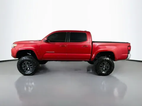 More photos of 2021 Toyota Tacoma SR5 at CarLink Fort Myers, FL