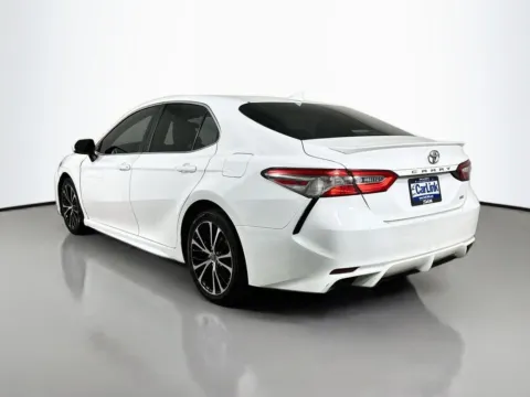 More photos of 2019 Toyota Camry SE at CarLink Fort Myers, FL