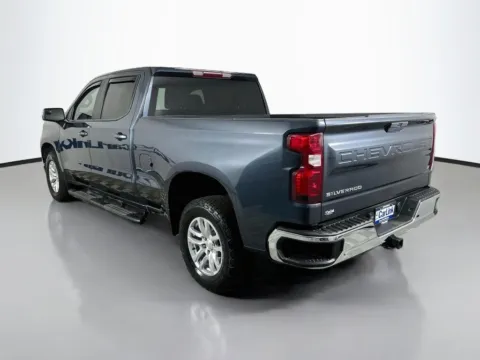 More photos of 2021 Chevrolet Silverado 1500 LT at CarLink Fort Myers, FL