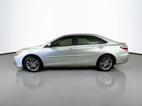 More photos of 2017 Toyota Camry SE at CarLink Fort Myers, FL