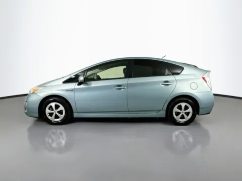 More photos of 2014 Toyota Prius Three at CarLink Fort Myers, FL