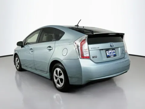 More photos of 2014 Toyota Prius Three at CarLink Fort Myers, FL