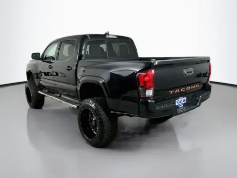 More photos of 2020 Toyota Tacoma SR at CarLink Fort Myers, FL