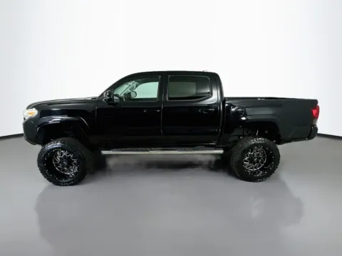 More photos of 2020 Toyota Tacoma SR at CarLink Fort Myers, FL